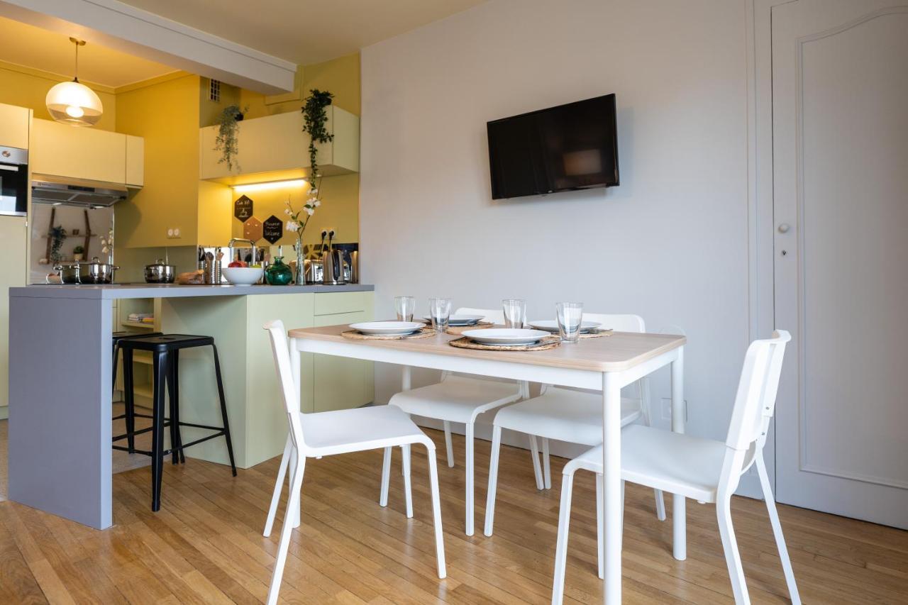 Tours Centre - Proche Gare - Parking Velo - Balcon - Arrivee Autonome Apartment Exterior photo